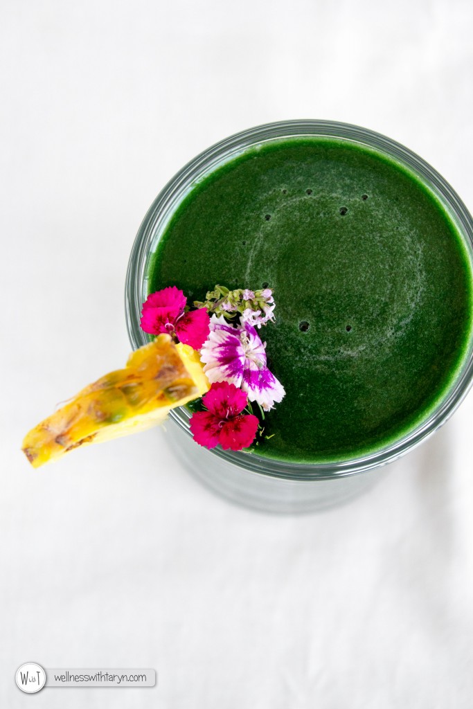 Tropical Spirulina Smoothie-25