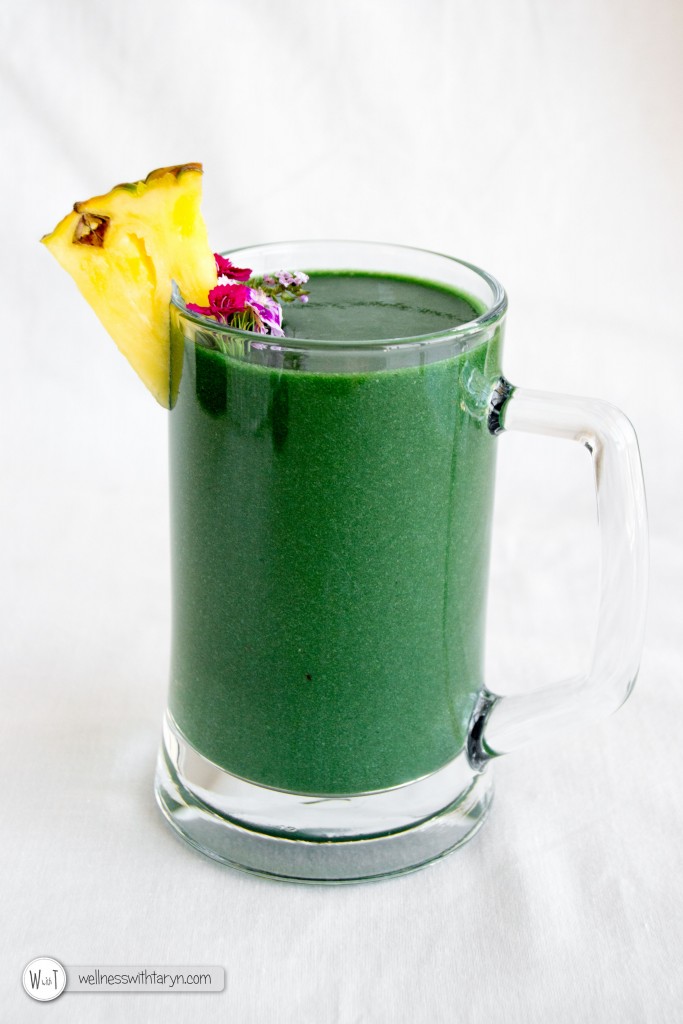 Tropical Spirulina Smoothie-9